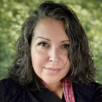 Meda DeWitt, traditional healer, announces run for governor