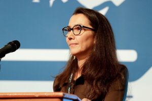 In Alaska’s U.S. Senate race, Peltola takes aim at ‘crooked’ political elites