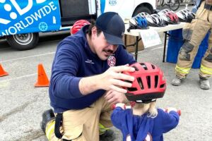 Anchorage offering free bike helmets for kids