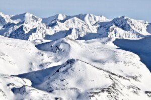Southcentral Alaska faces elevated avalanche risk heading into weekend
