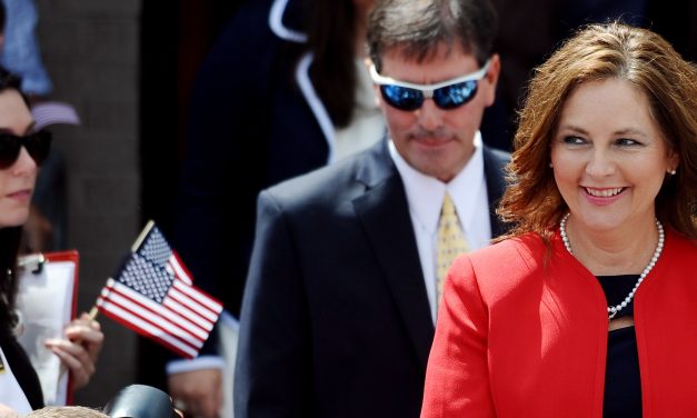 South Carolina’s governor names Lindsey Graham’s sister to serve out his term